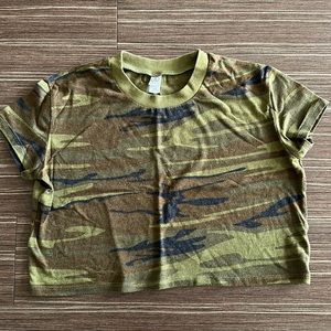 Camo crop top